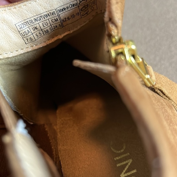 VIONIC Sterling Saddle/Carmel Brown Booties Leather/ Suede Ankle Boots Size 7.5 - Picture 4 of 9